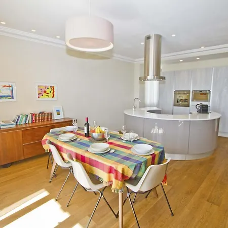 Sea Front Cedres Promenade Apartment *
